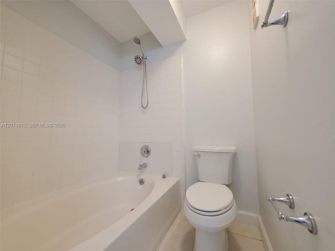15591 SW 105th Ter , Unit 512, Miami, FL 33196 Photo
