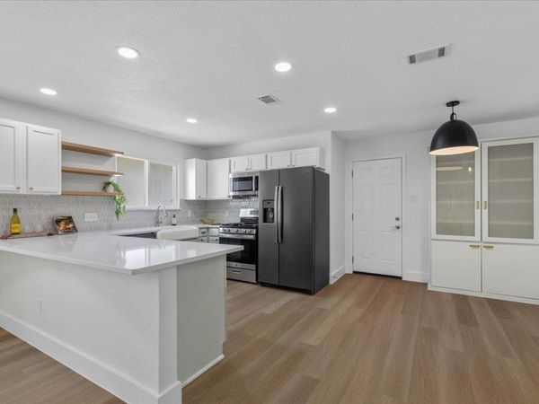 13000 Meadowheath CV, Austin, TX 78729