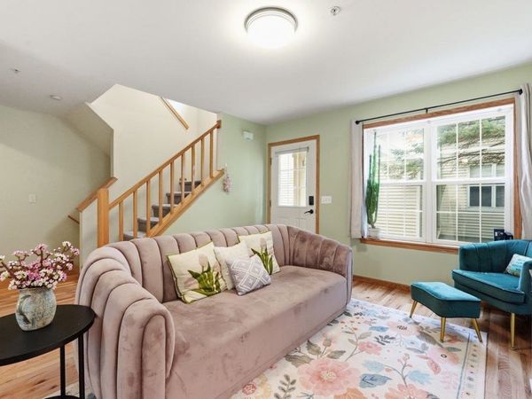 2055 McKenna Boulevard, Madison, WI 53711