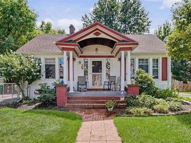 29 Beverly Place, Hamburg, NY 14075