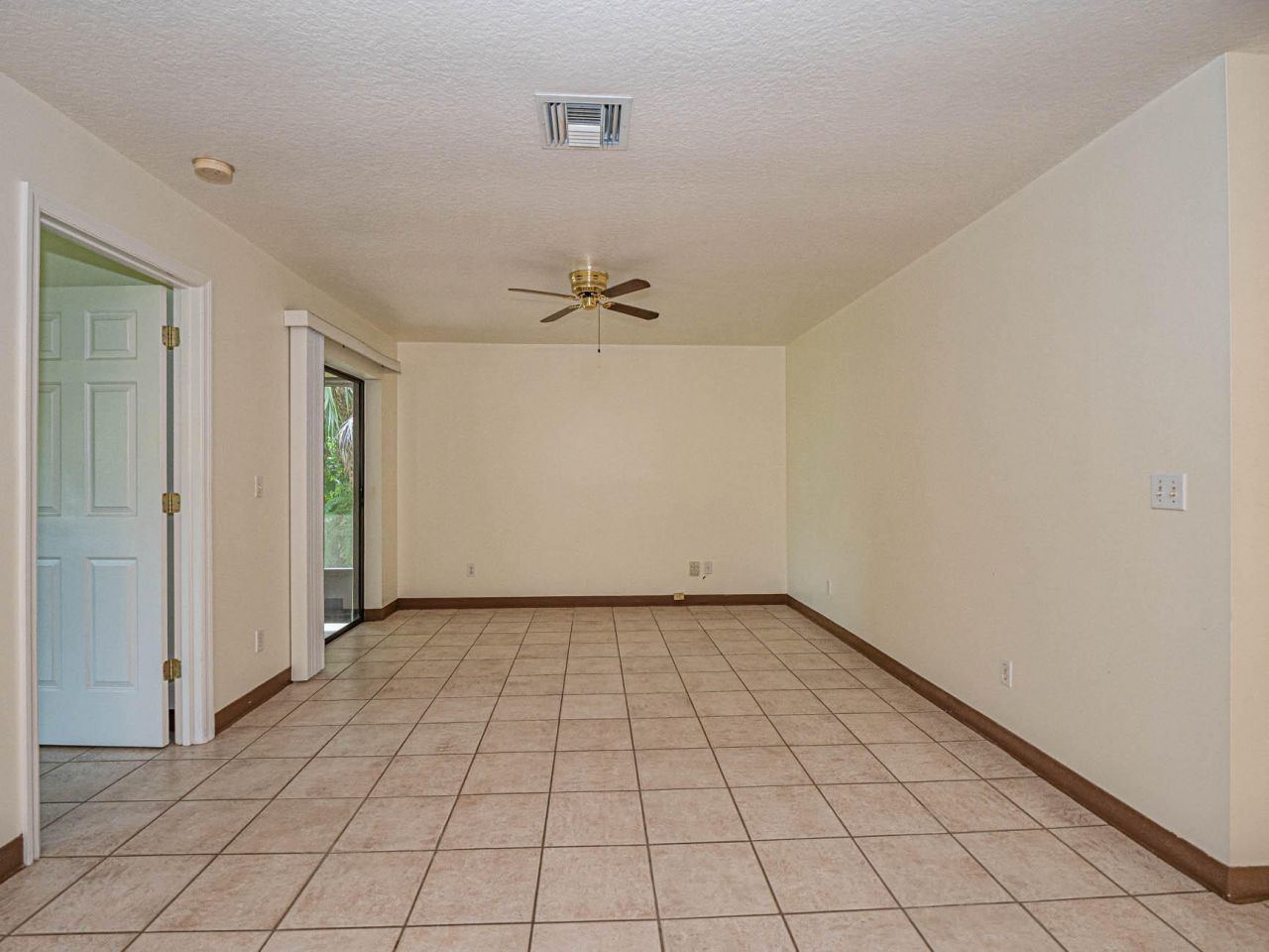 307 S Wimbrow Drive, Sebastian, FL 32958 Photo