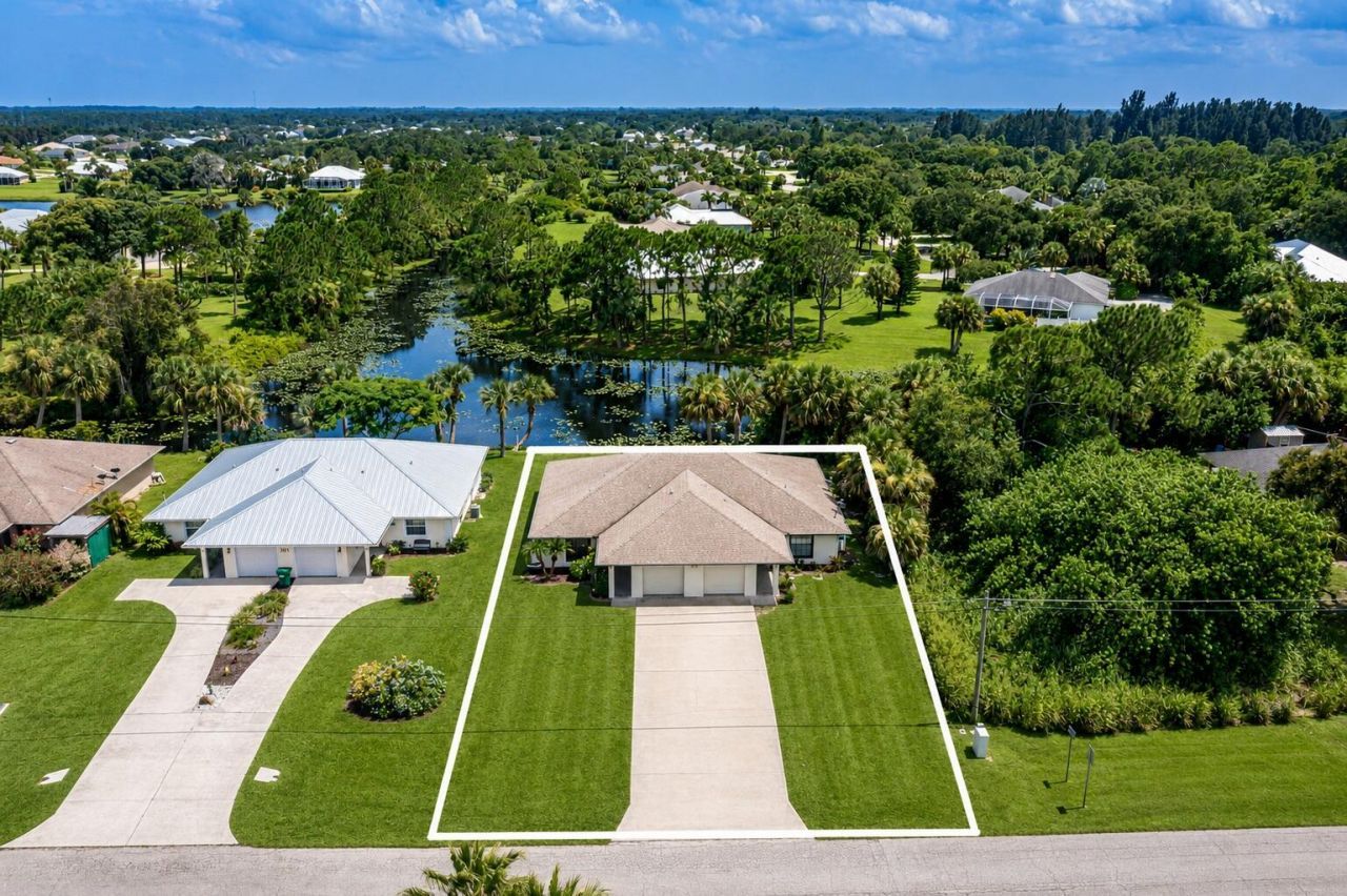 307 S Wimbrow Drive, Sebastian, FL 32958 Photo