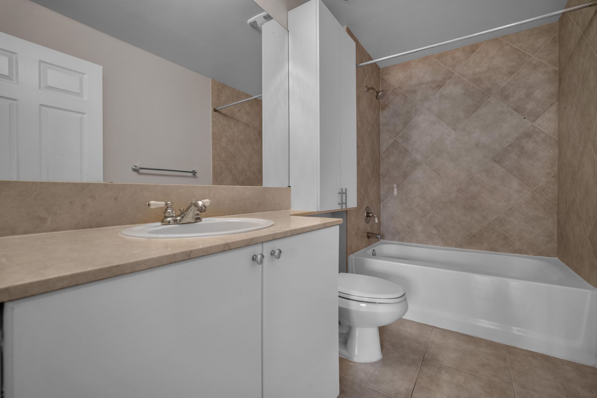 233 S Federal Highway, Unit 603, Boca Raton, FL 33432 Photo