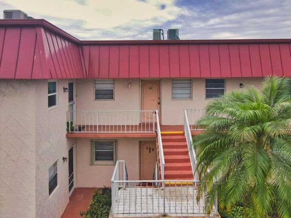 12026 GREENWAY Circle S, Unit 202, Royal Palm Beach, FL 33411