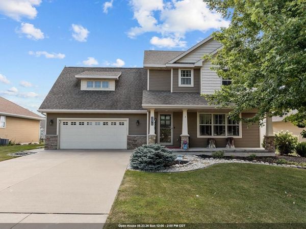2876 CHRYSTELLA DRIVE, Menasha, WI 54952