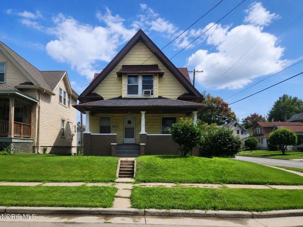 555 Nicholas Street, Toledo, OH 43609