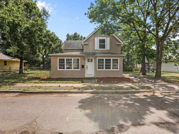 614 Jackson Street, Anoka, MN 55303