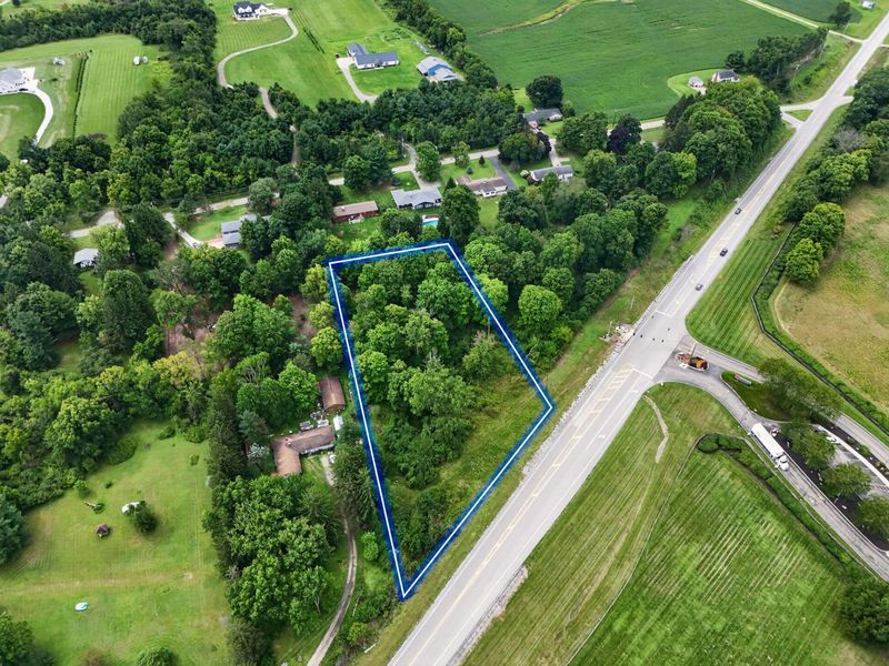 2789 Columbus Road SW, Granville, OH 43023 Photo 2