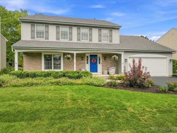 1841 Williamsburg Avenue , Geneva, IL 60134