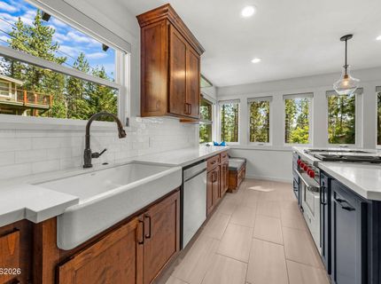 425 Lakeview Avenue, Zephyr Cove, NV 89448 Photo