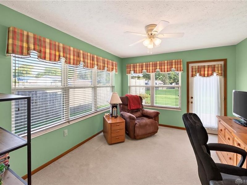 130 Union Ridge Drive, Englewood, OH 45322 Photo 25