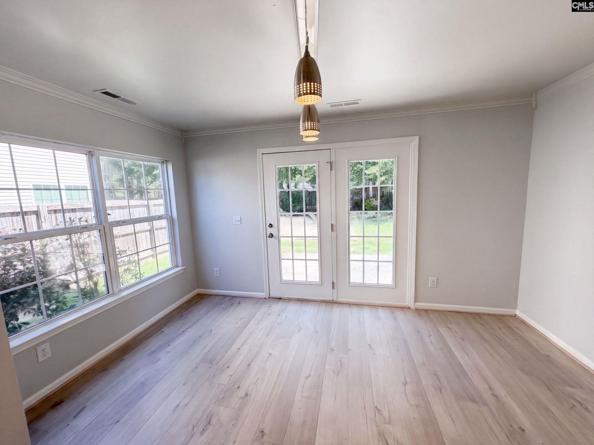 126 Red Pine Drive  Photo 13