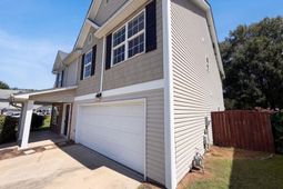 126 Red Pine Drive  photo 4