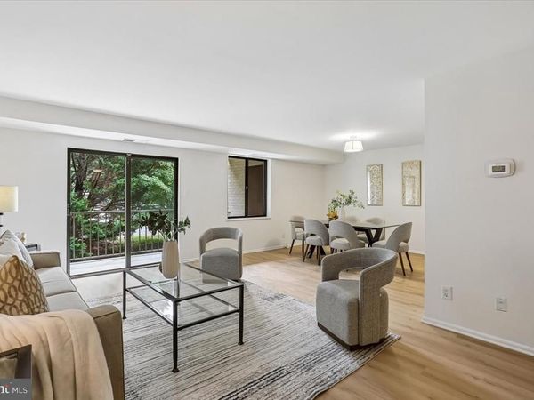 7425 DEMOCRACY BOULEVARD, Unit 114, BETHESDA, MD 20817