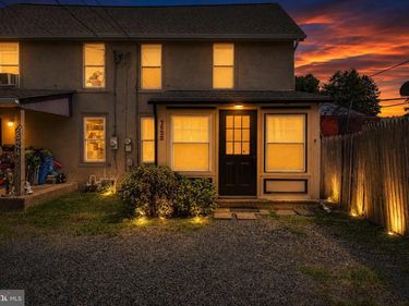 1522 BETHLEHEM PIKE, FLOURTOWN, PA 19031