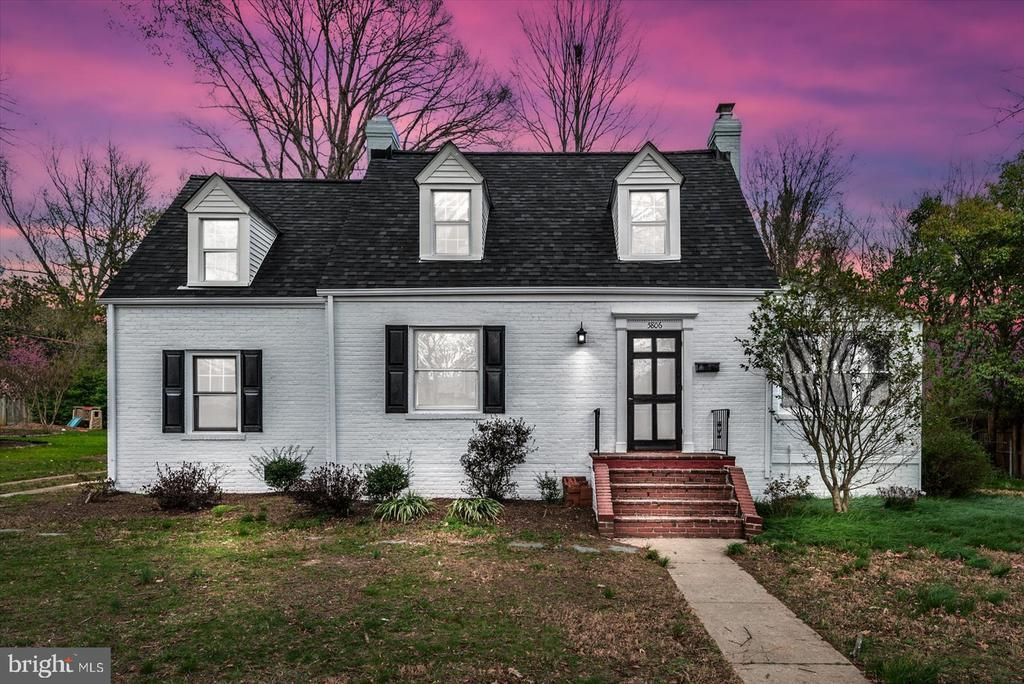5806 S Crestwood Avenue, Richmond, VA 23226 Main Photo