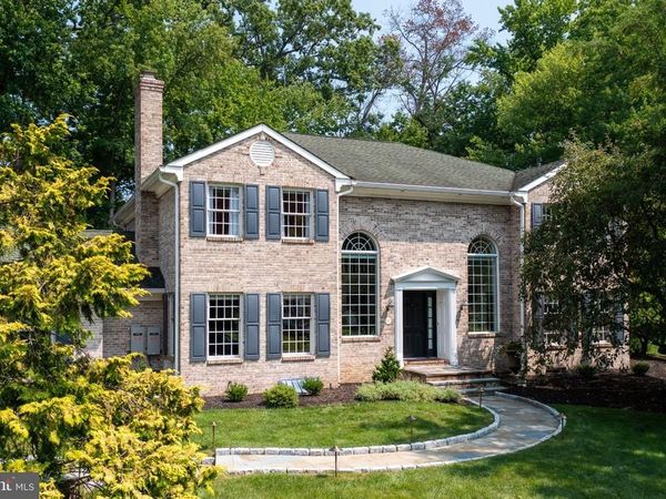 20 CARILLON COURT, WILMINGTON, DE 19803