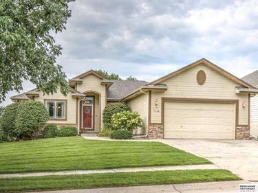 7114 N 146 Street, Bennington, NE 68007