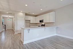 7822 Montview Road photo 4