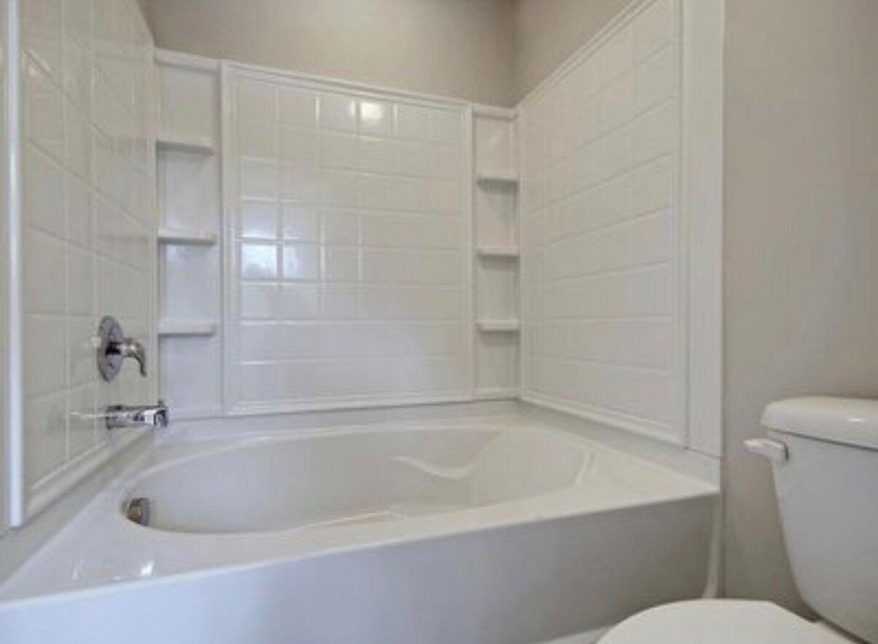 7822 Montview Road Photo 7