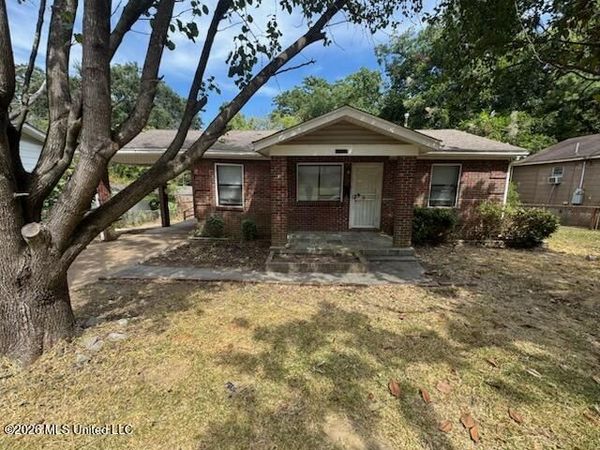3752 Bishop Avenue, Jackson, MS 39213