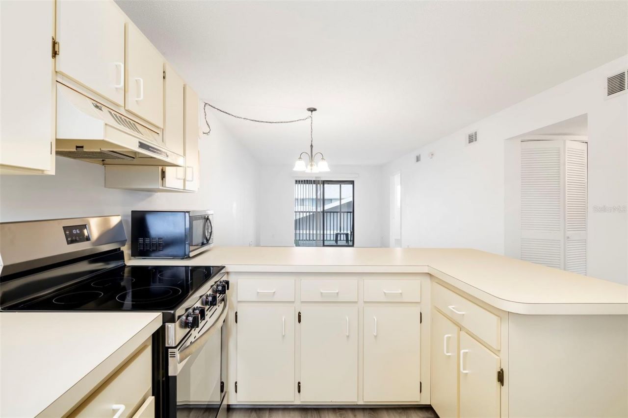 6033 34th Street W, Unit 26, Bradenton, FL 34210 Photo