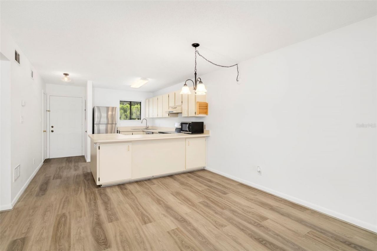 6033 34th Street W, Unit 26, Bradenton, FL 34210 Photo