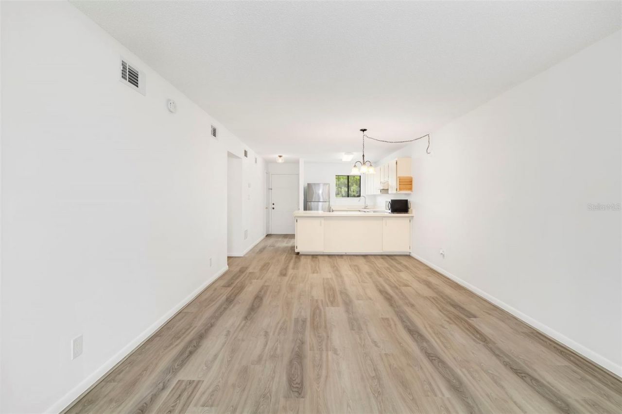 6033 34th Street W, Unit 26, Bradenton, FL 34210 Photo