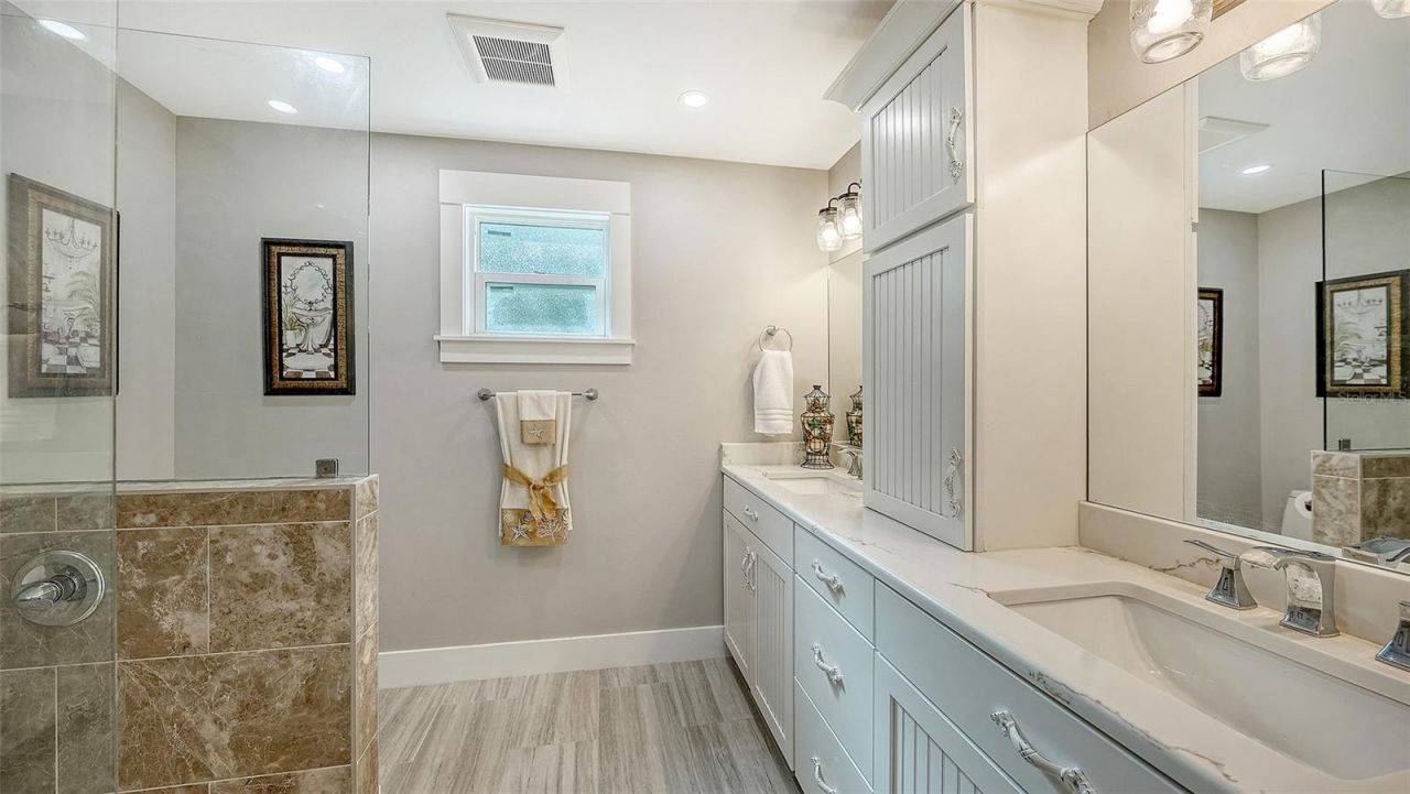 3606 Palonia Court, Sarasota, FL 34239 Photo