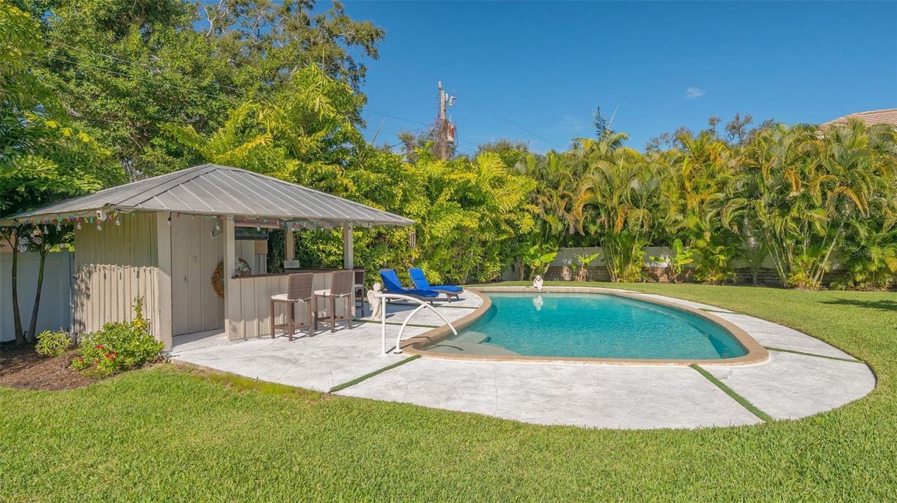 3606 Palonia Court, Sarasota, FL 34239 Photo