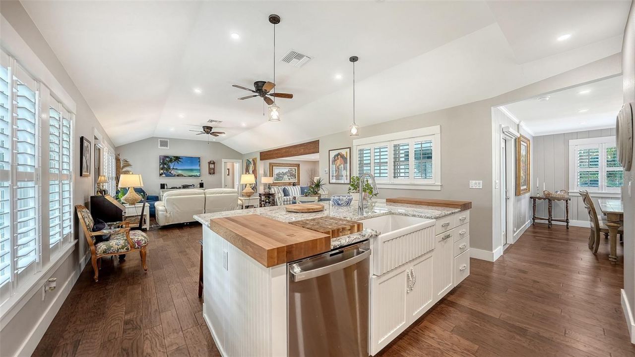 3606 Palonia Court, Sarasota, FL 34239 Photo