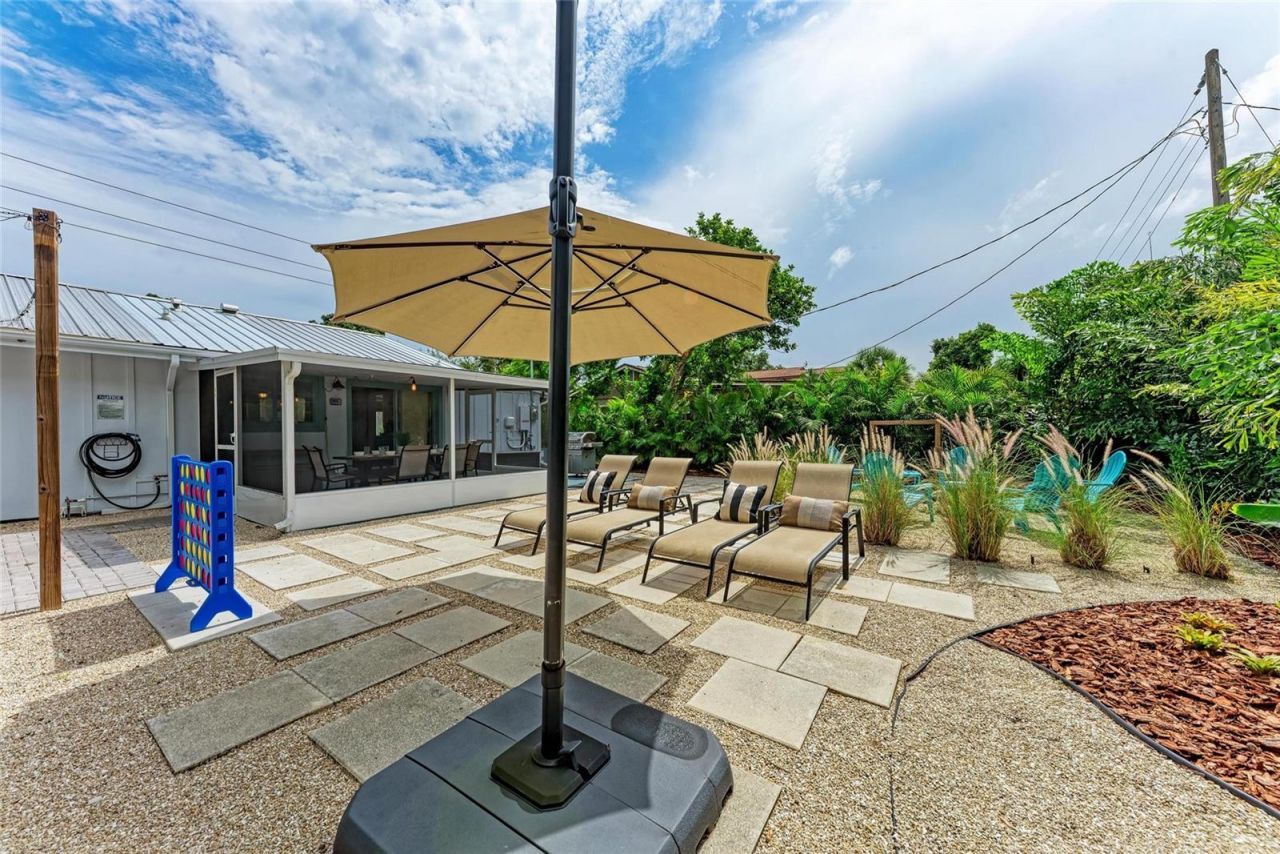 2304 Bahia Vista Street , Sarasota, FL 34239 Photo