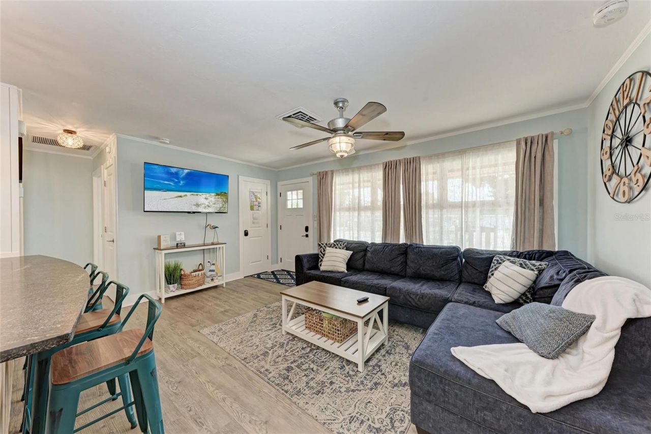 2304 Bahia Vista Street , Sarasota, FL 34239 Photo