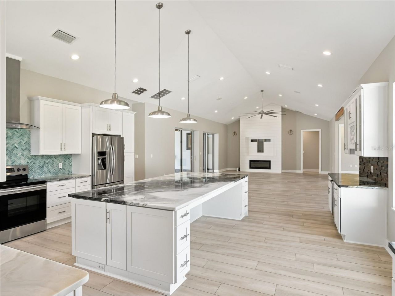 19415 Villa City Road, Groveland, FL 34736 Photo