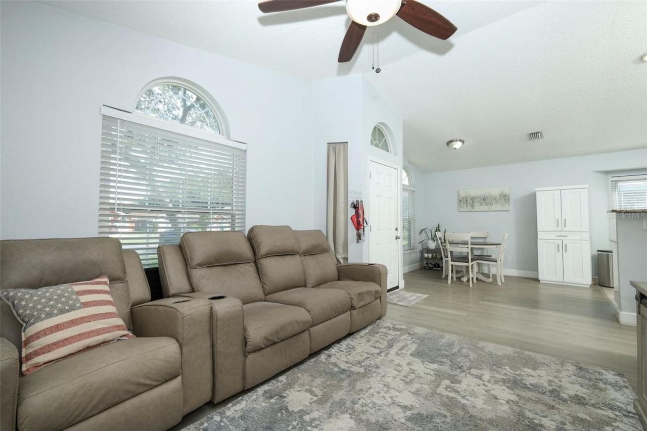 412 Horizon Drive, Winter Springs, FL 32708 Photo