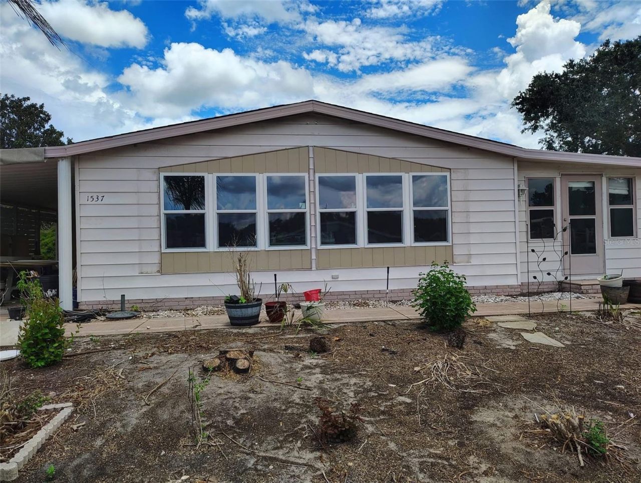 1537 Doral Circle, Lady Lake, FL 32159 Main Photo