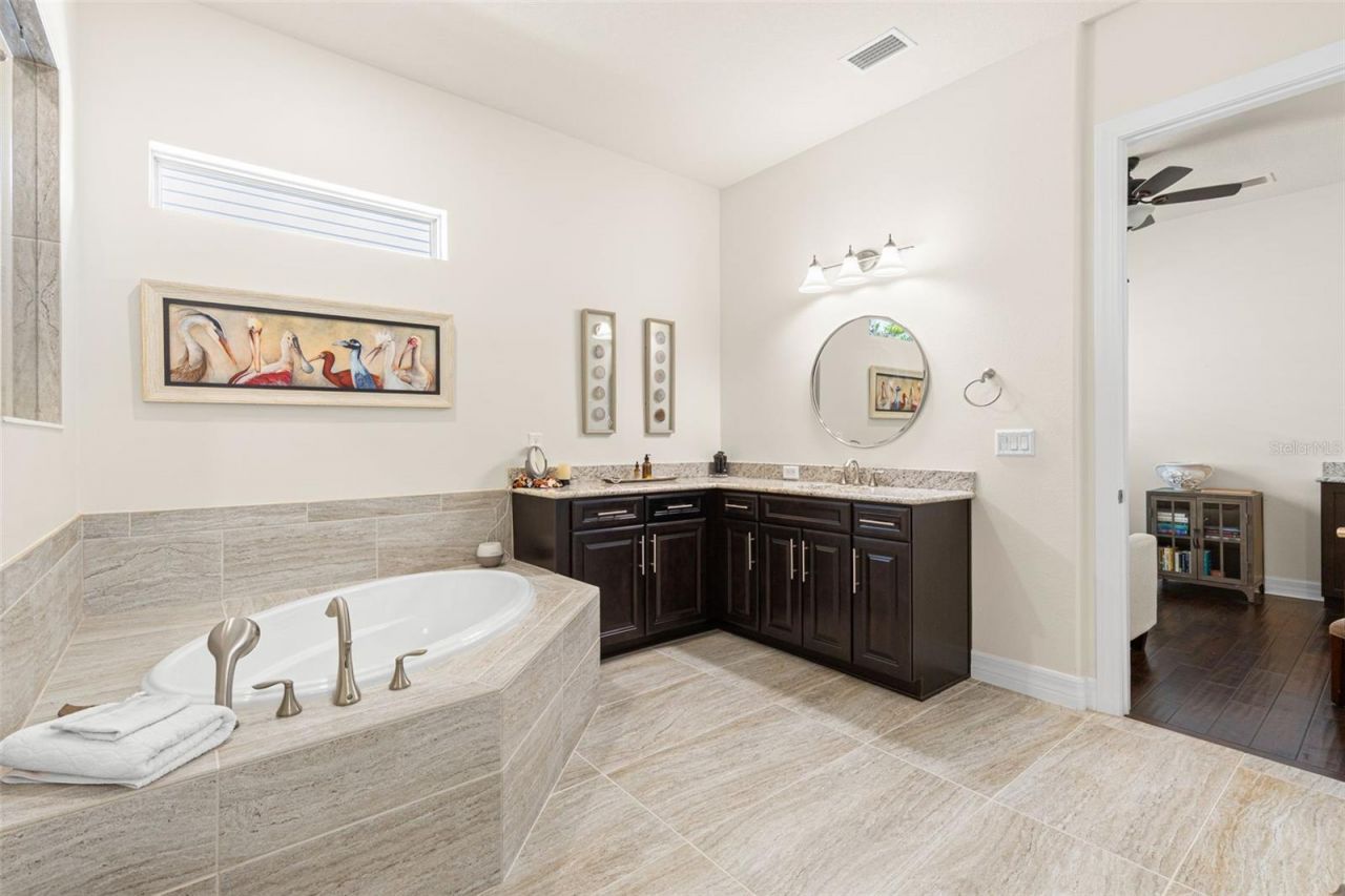 1528 Forest Glen Court, Palm Harbor, FL 34683 Photo