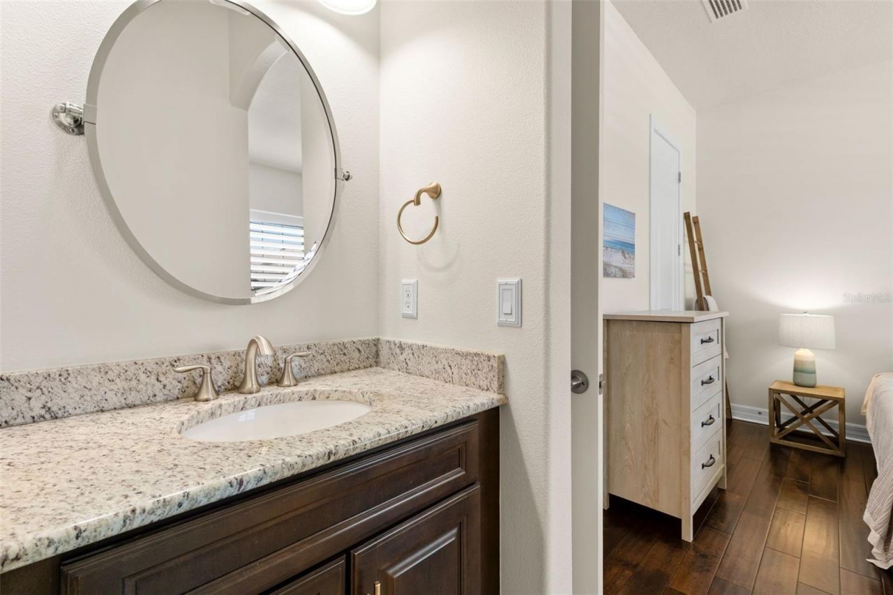 1528 Forest Glen Court, Palm Harbor, FL 34683 Photo