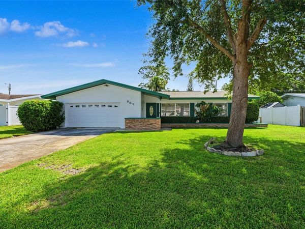 981 STEPHEN FOSTER DRIVE, LARGO, FL 33771