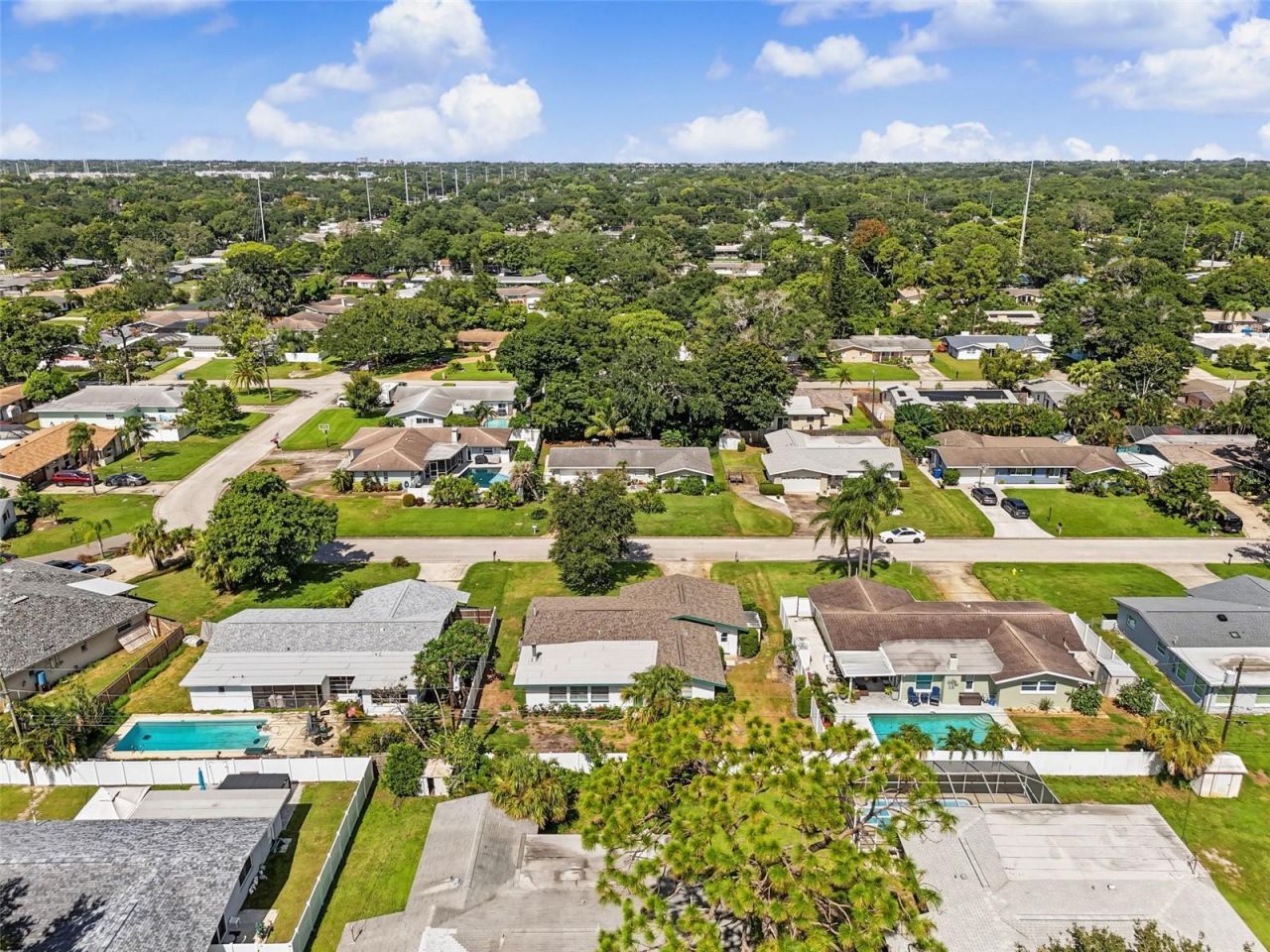 981 Stephen Foster Drive, Largo, FL 33771 Photo
