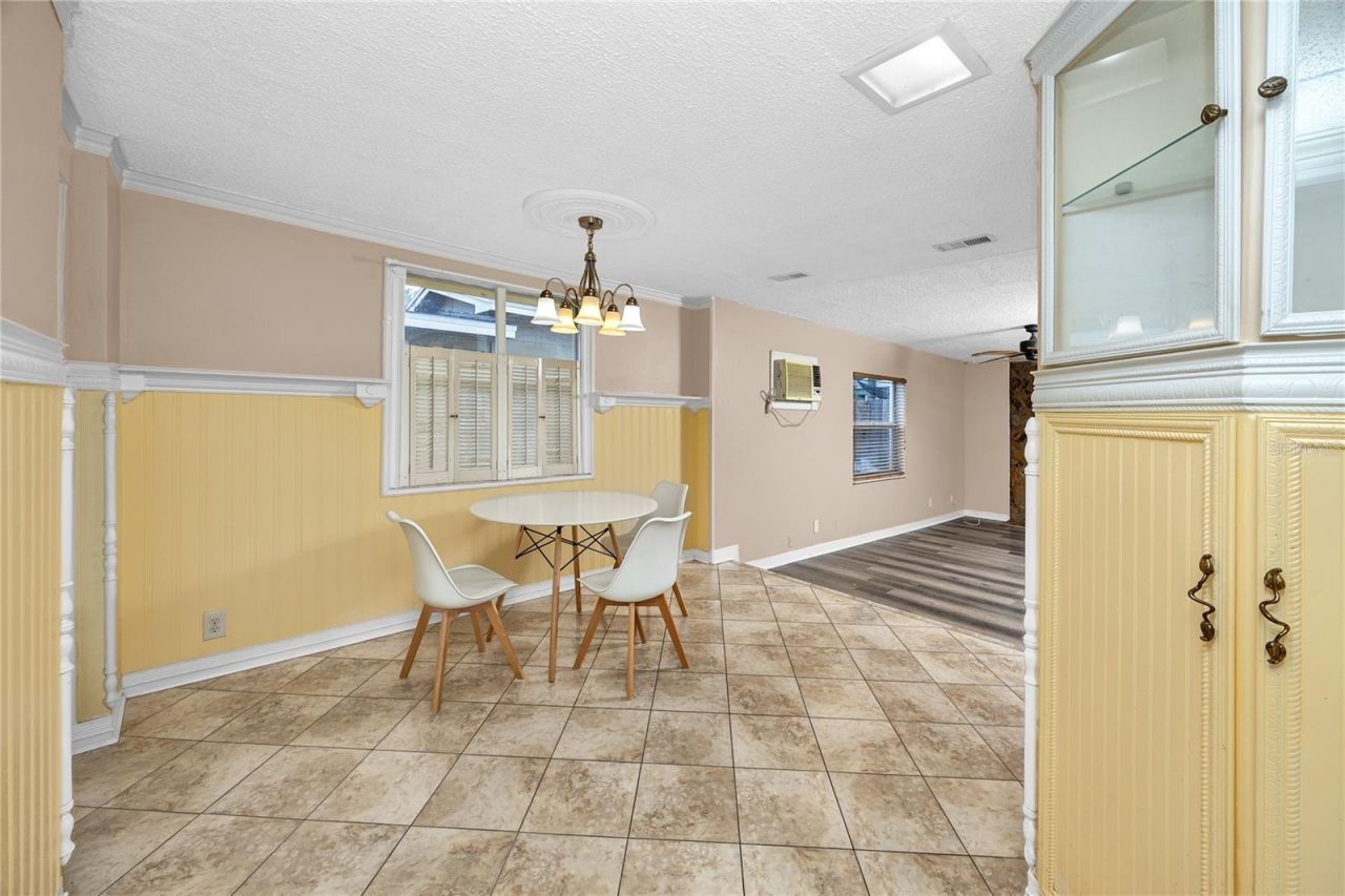 5220 11th Avenue N, Saint Petersburg, FL 33710 Photo