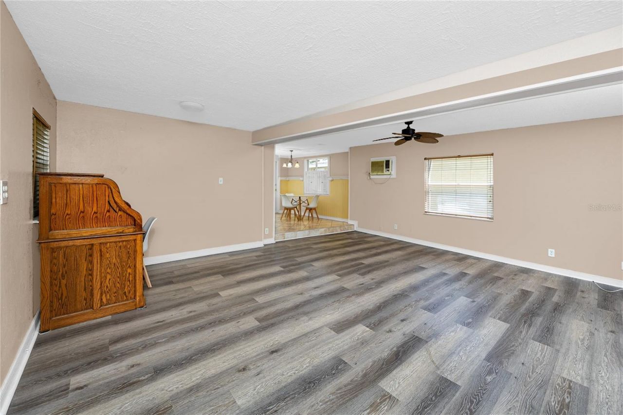 5220 11th Avenue N, Saint Petersburg, FL 33710 Photo