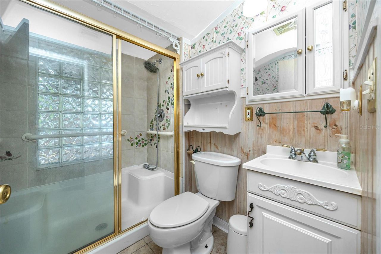 5220 11th Avenue N, Saint Petersburg, FL 33710 Photo