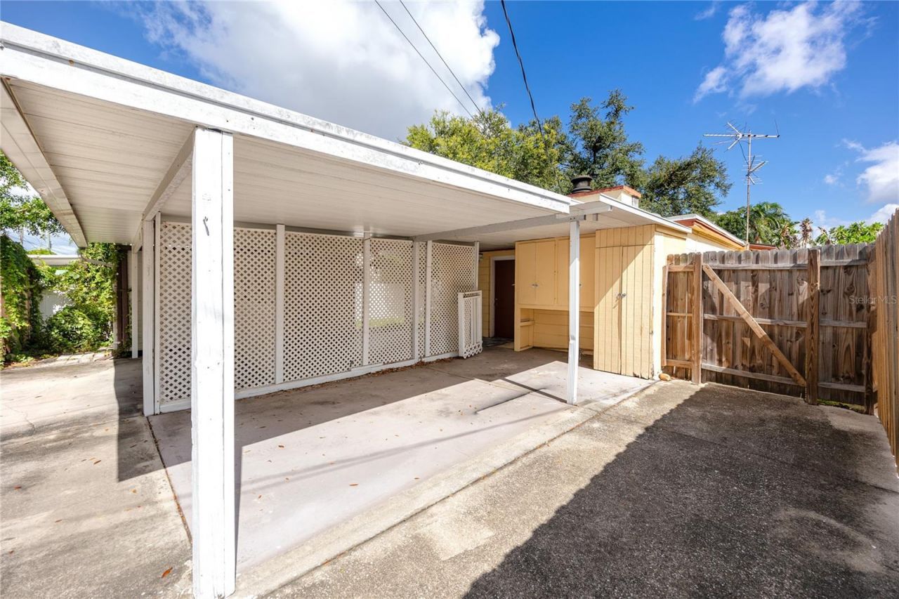 5220 11th Avenue N, Saint Petersburg, FL 33710 Photo