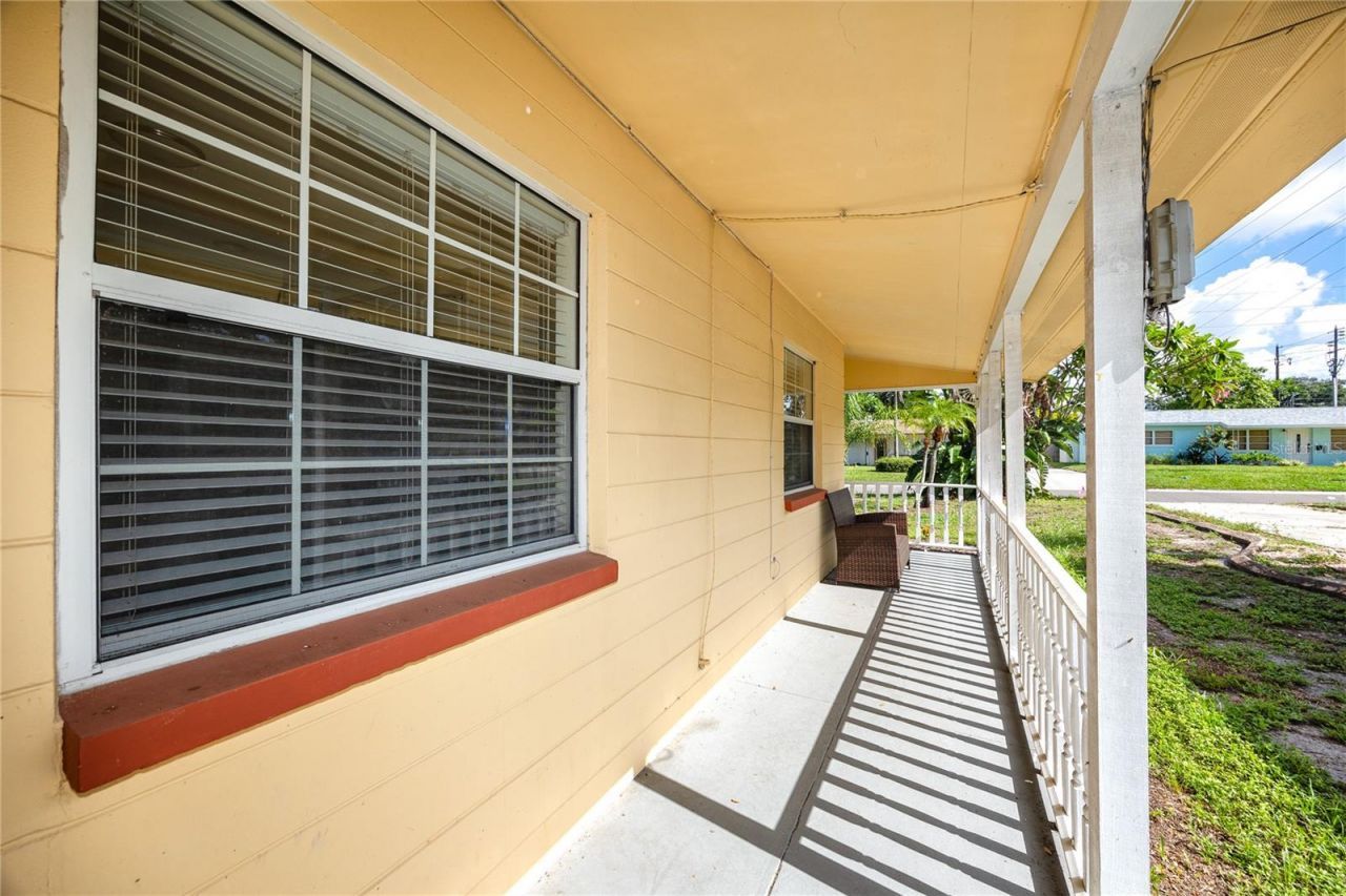 5220 11th Avenue N, Saint Petersburg, FL 33710 Photo