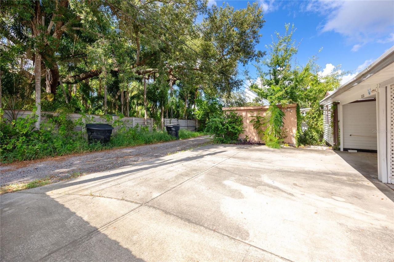 5220 11th Avenue N, Saint Petersburg, FL 33710 Photo