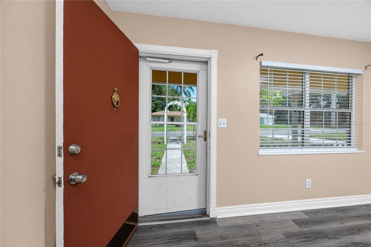 5220 11th Avenue N, Saint Petersburg, FL 33710 Photo