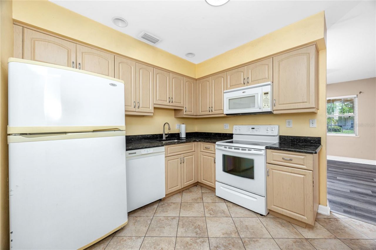 5220 11th Avenue N, Saint Petersburg, FL 33710 Photo