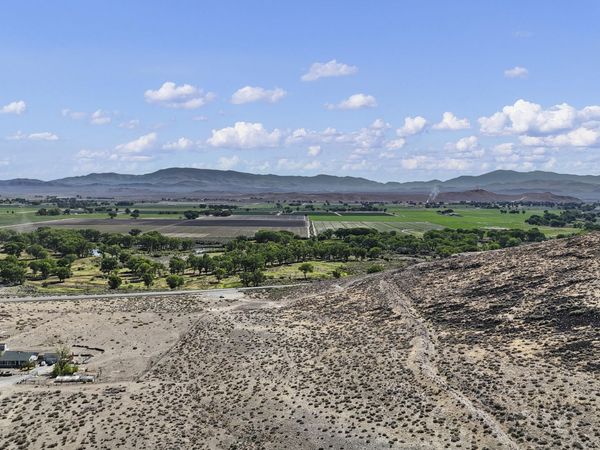 36 Triplett Lane, Yerington, NV 89447