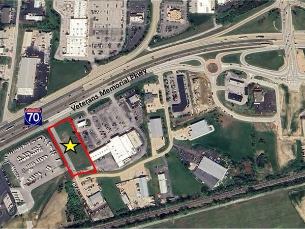15390 Veterans Memorial Parkway , Wentzville, MO 63385